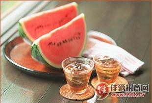 吃瓜白酒,探寻“吃瓜白酒”的独特魅力与市场前景