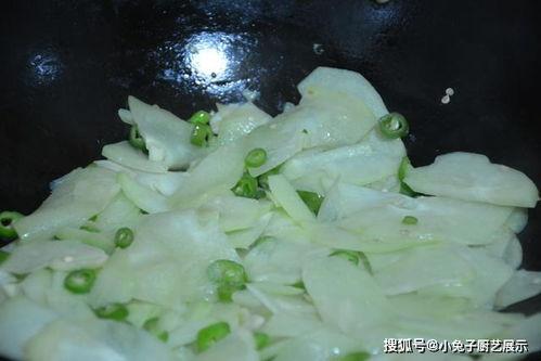 3月瓜怎么炒着吃,3月瓜的多样炒制食谱