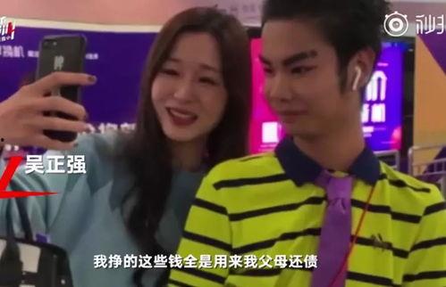 网红吃瓜光头男,揭秘光头男生的吃瓜日常