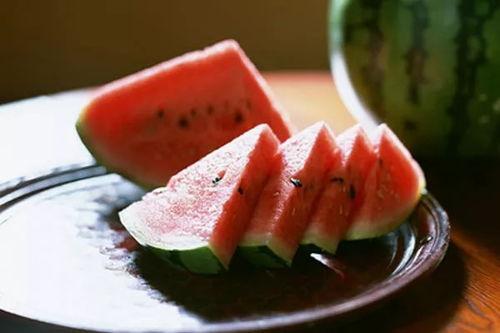 冬渡在线吃瓜,揭秘网络吃瓜文化的魅力与争议