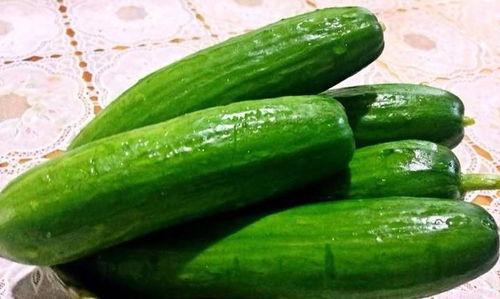 每天晚上睡觉吃瓜,揭秘睡前吃瓜的奇妙体验