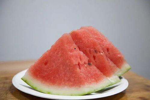 吃瓜江苏奔现,揭秘网红背后的真实生活 第2张 吃瓜江苏奔现,揭秘网红背后的真实生活 第2张